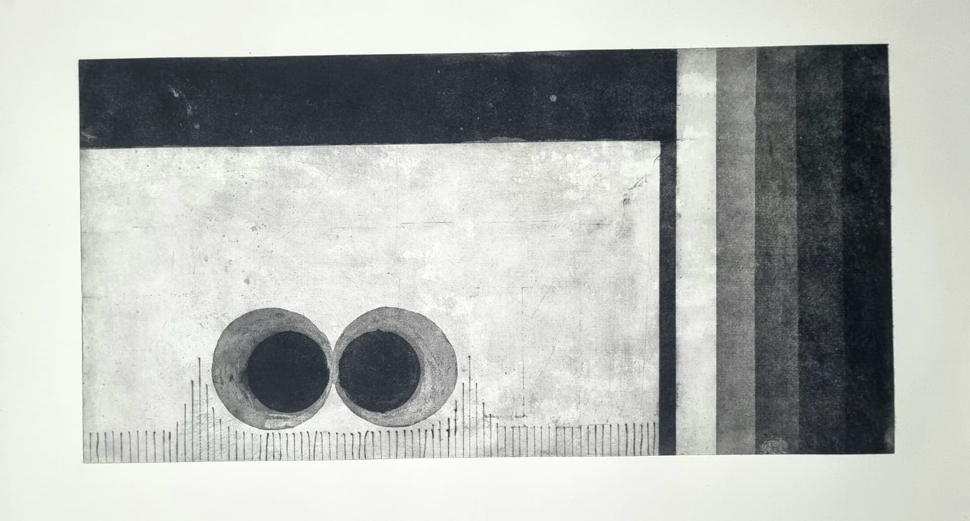 את המציאות נשאיר מאחורי הדלת