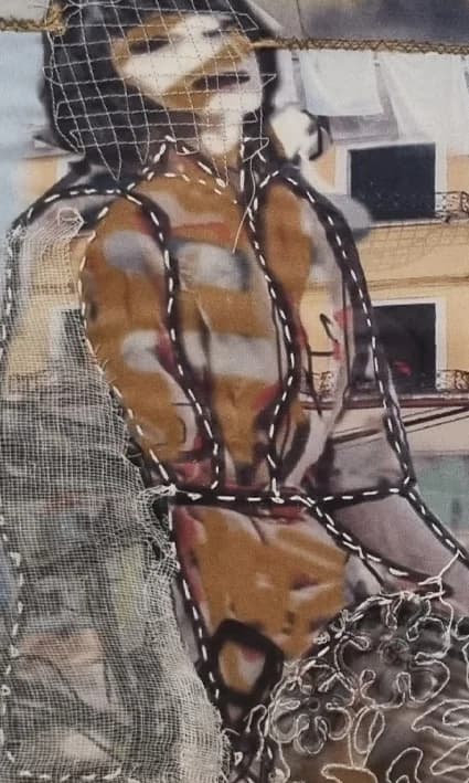 בשכונה שוקקת חיים 2