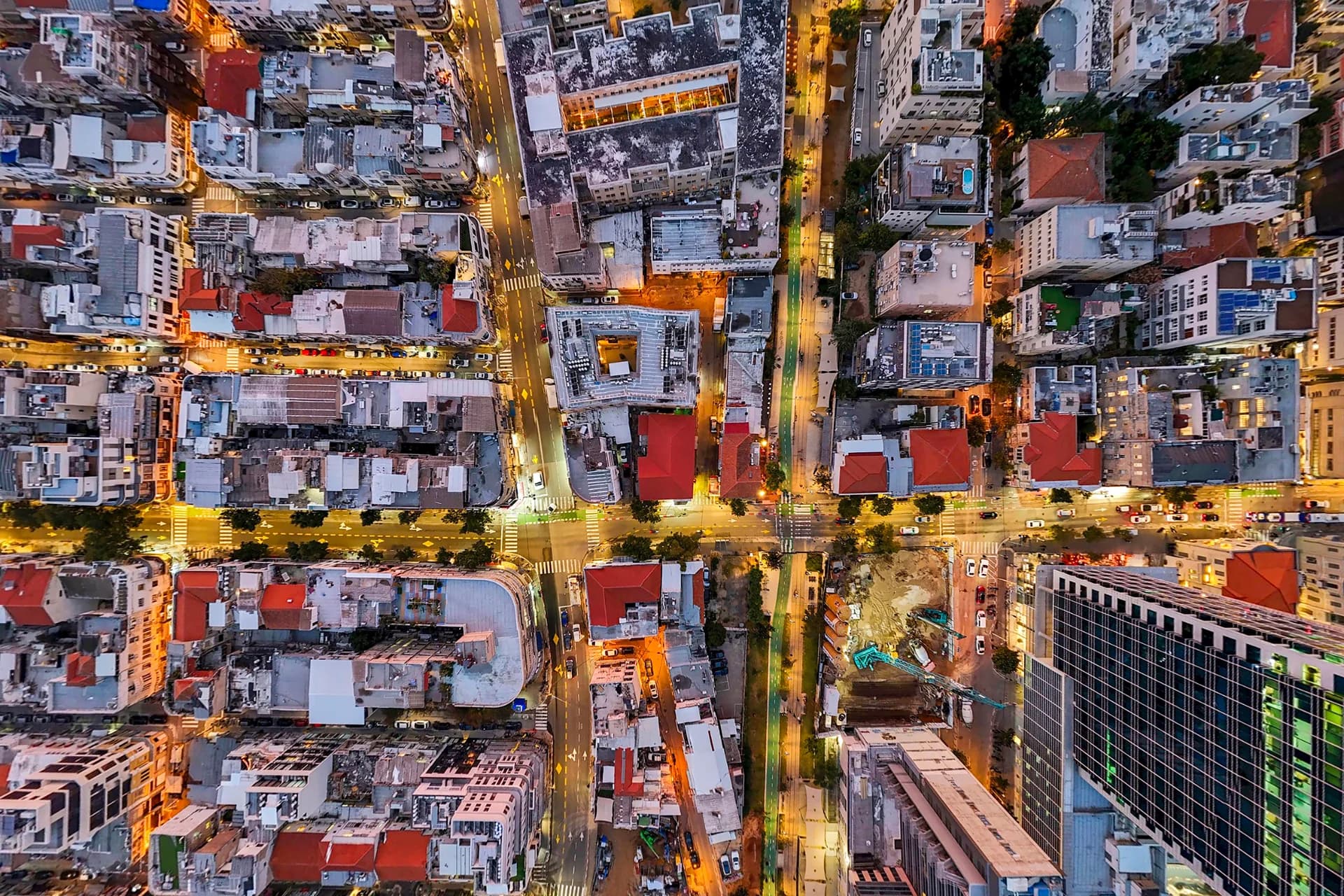 Herzl Street, Park HaMesila, Tel Aviv