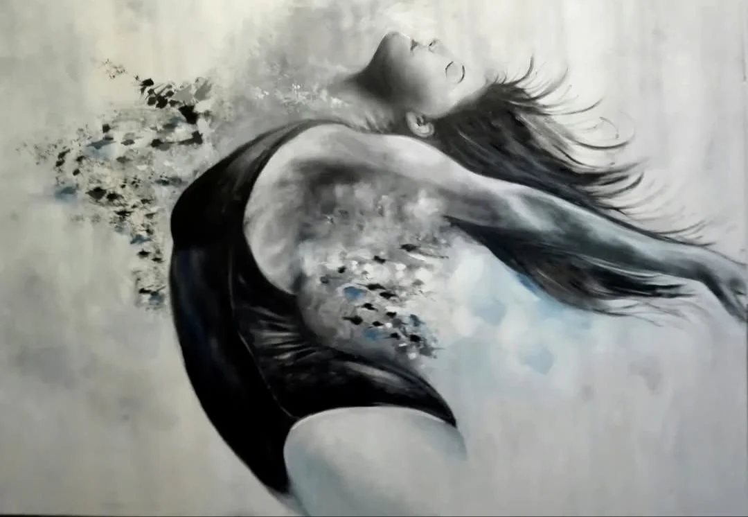 Dance in shades of gray