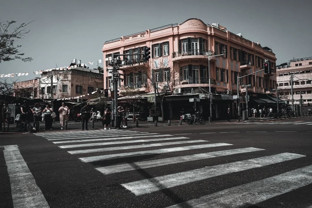 Pink Corner Crossing